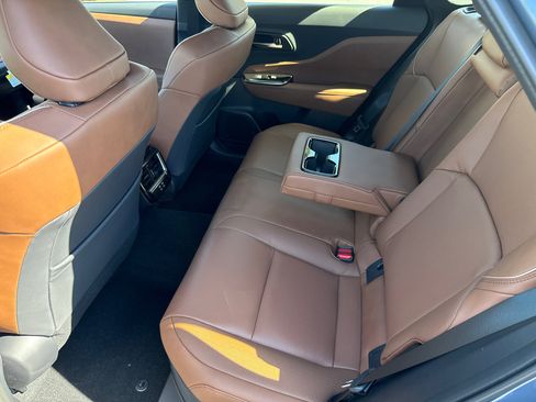 New 2026 Toyota Crown Signia Limited image 19