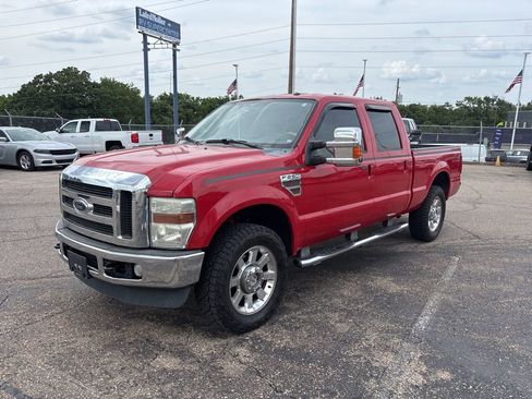 Used 2010 Ford F250 Lariat AWD/4WD image 3