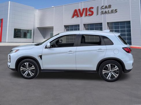 Used 2025 Mitsubishi Outlander Sport SE AWD/4WD image 10