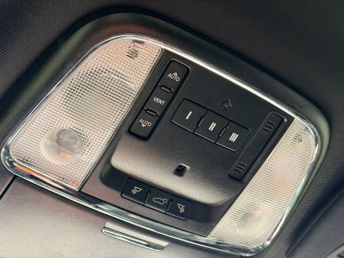 Used 2019 Dodge Durango GT AWD/4WD image 27