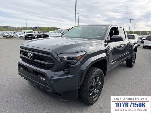 Used 2024 Toyota Tacoma SR5 AWD/4WD image 1