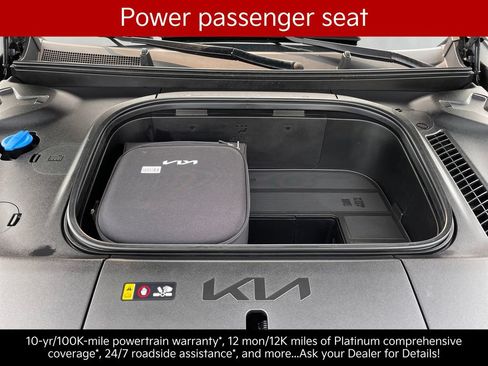 Certified 2024 Kia EV9 GT-Line AWD/4WD image 28