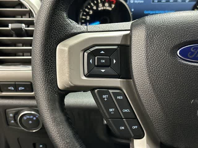 Used 2015 Ford F150 Lariat w/ Equipment Group 501A Mid AWD/4WD image 17