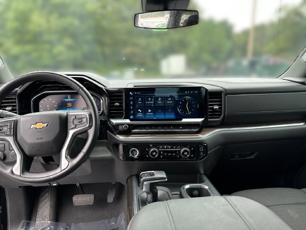 Used 2023 Chevrolet Silverado 1500 LT RWD image 29
