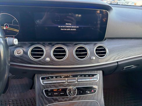 Used 2020 Mercedes-Benz E 350 Sedan image 12