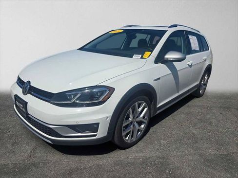 Used 2019 Volkswagen Golf Alltrack SE AWD/4WD image 7