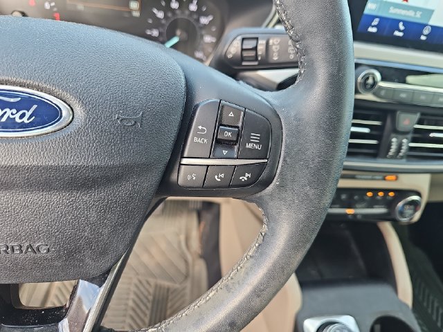 Used 2021 Ford Escape SE w/ SE Sport Appearance Package FWD image 19