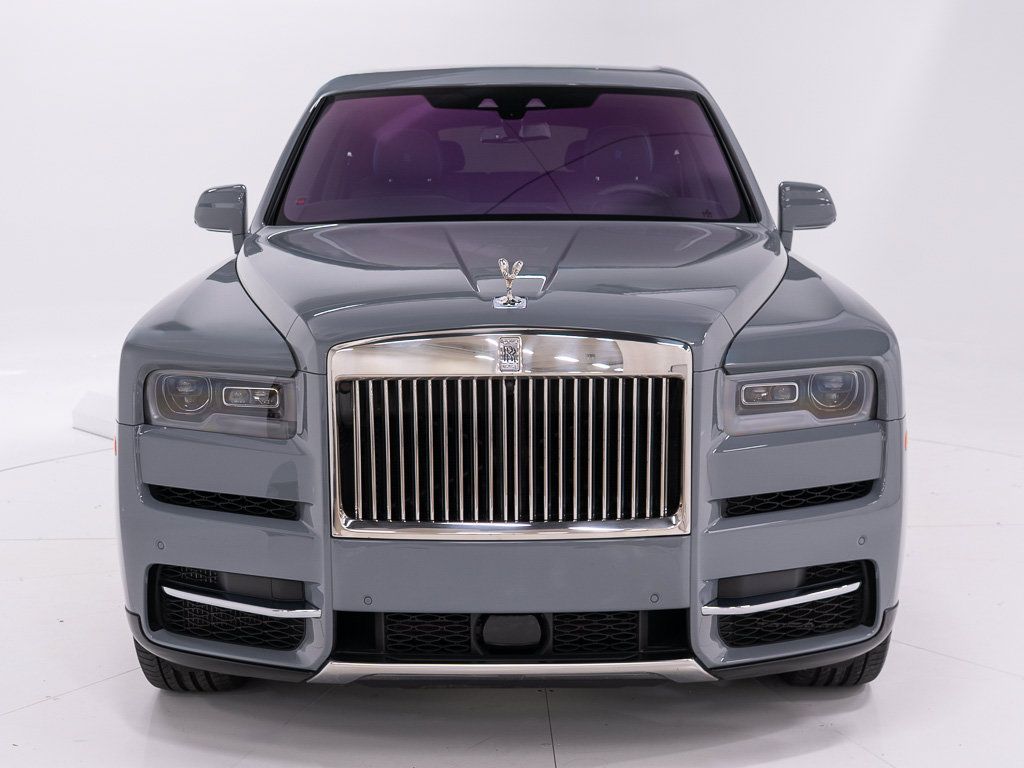 Certified 2022 Rolls-Royce Cullinan w/ Technology Package AWD/4WD image 8