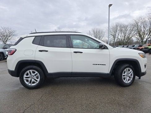 Used 2018 Jeep Compass Sport image 21