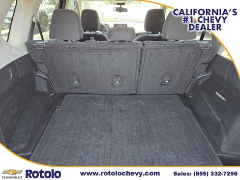Used 2024 Nissan Rogue S AWD/4WD image 14