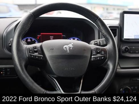 Used 2022 Ford Bronco Sport Outer Banks w/ Tech Package AWD/4WD image 15