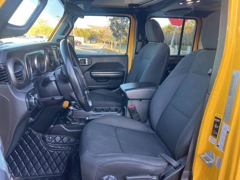 Certified 2020 Jeep Wrangler Unlimited Sport S image 23