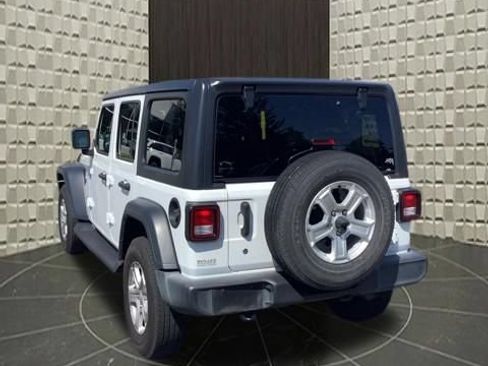 Certified 2019 Jeep Wrangler Unlimited Sport S AWD/4WD image 6