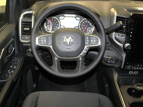 New 2026 RAM 2500 Big Horn AWD/4WD image 12