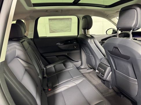 New 2026 Lincoln Nautilus Premier w/ Equipment Group 102A image 16