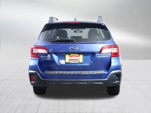 Used 2019 Subaru Outback 2.5i Limited w/ Popular Package #2 AWD/4WD image 6