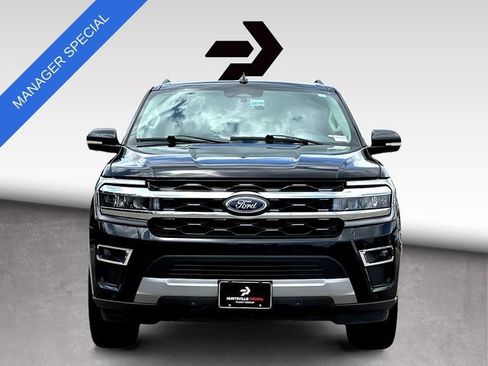 Used 2024 Ford Expedition Max Limited AWD/4WD image 3