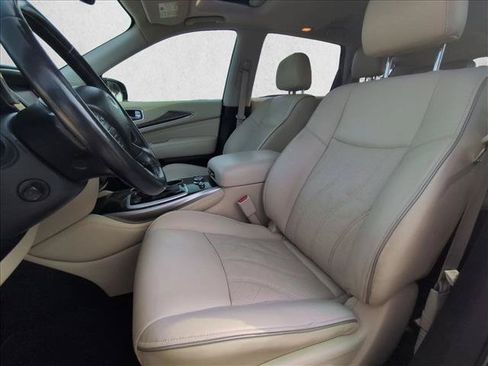 Used 2019 INFINITI QX60 Luxe w/ Essential Package FWD image 16