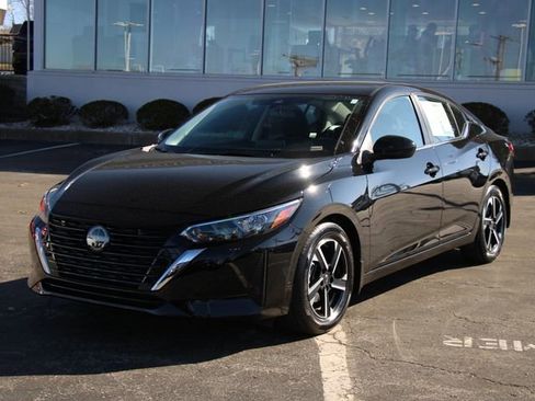 Certified 2025 Nissan Sentra SV w/ All-Weather Package image 8