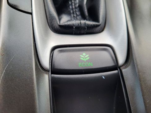 Used 2018 Honda Accord EX-L image 26