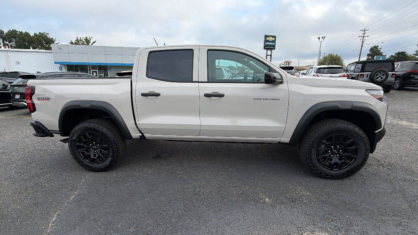 New 2026 Chevrolet Colorado Trail Boss AWD/4WD image 7