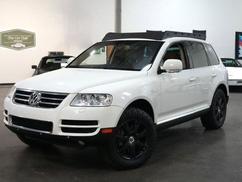 Used 2006 Volkswagen Touareg V10 TDI image 2