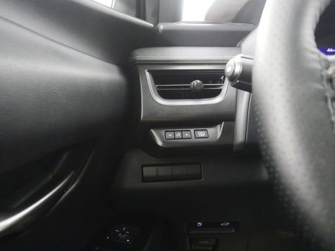 Used 2020 Lexus UX 250h w/ Premium Package image 19