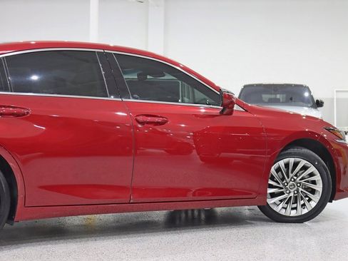Used 2022 Lexus ES 350 Ultra Luxury image 11