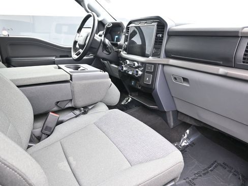Used 2024 Ford F150 XLT AWD/4WD image 27