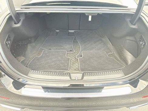 Used 2024 Mercedes-Benz E 350 4MATIC Sedan image 26