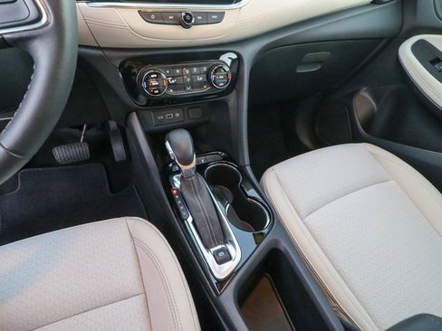 Used 2022 Buick Encore GX Select image 20