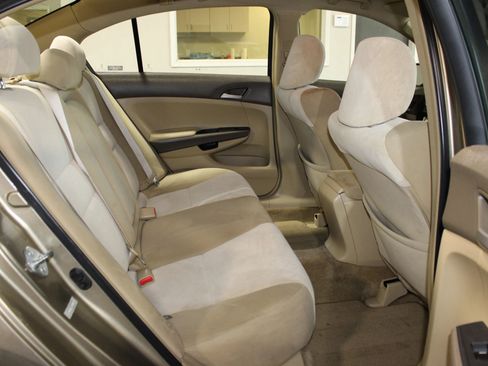 Used 2009 Honda Accord LX-P image 25