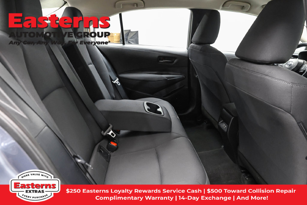 Used 2025 Toyota Corolla LE FWD image 24