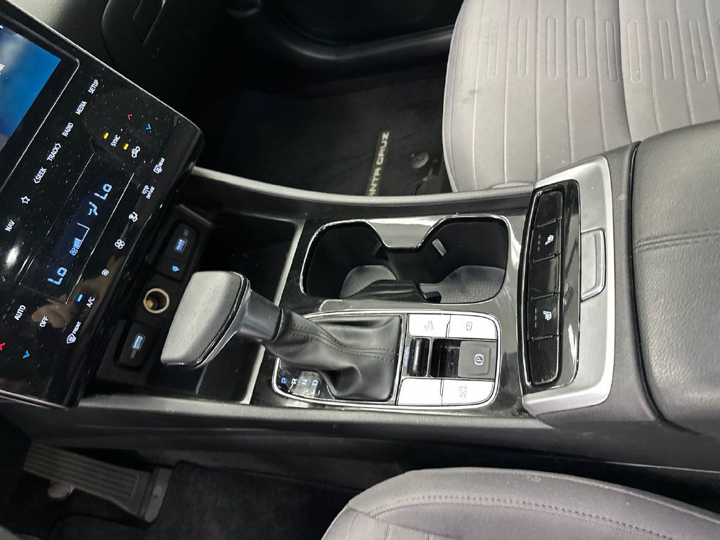 Certified 2024 Hyundai Santa Cruz SEL w/ Activity Package FWD image 31