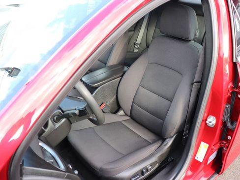 Used 2025 Chevrolet Malibu LT FWD image 11