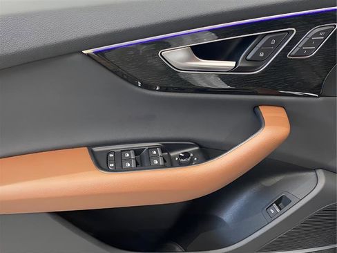 Used 2019 Audi Q8 Premium Plus image 8