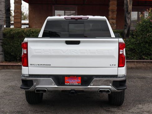 Used 2022 Chevrolet Silverado 1500 LTZ w/ LTZ Premium Package image 7