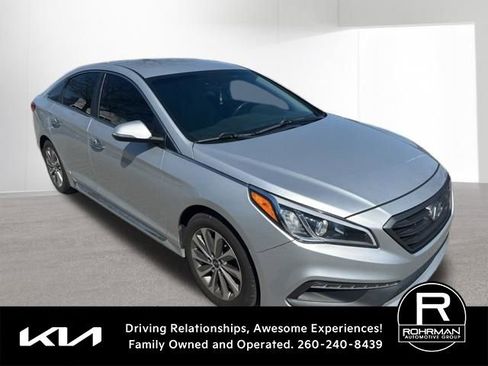 Used 2016 Hyundai Sonata Sport w/ Option Group 02 image 8