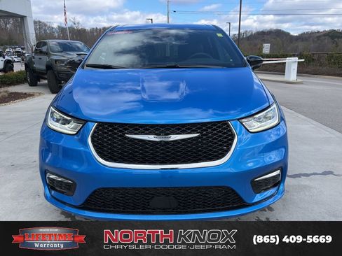 New 2026 Chrysler Pacifica Select image 29