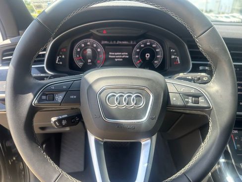 Certified 2025 Audi Q7 3.0T Premium w/ Convenience Package image 10