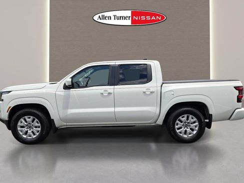 Used 2024 Nissan Frontier SV w/ SV Convenience Package RWD image 10