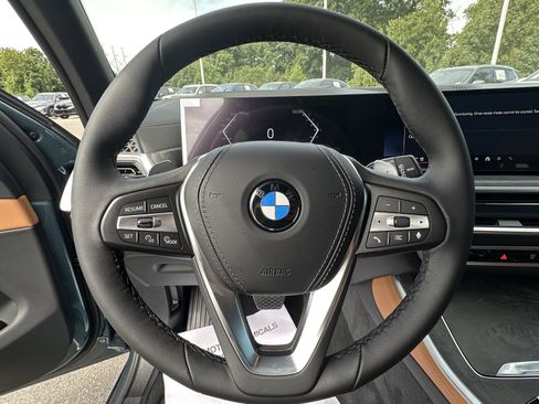 Used 2026 BMW X5 xDrive40i w/ Climate Comfort Package AWD/4WD image 16