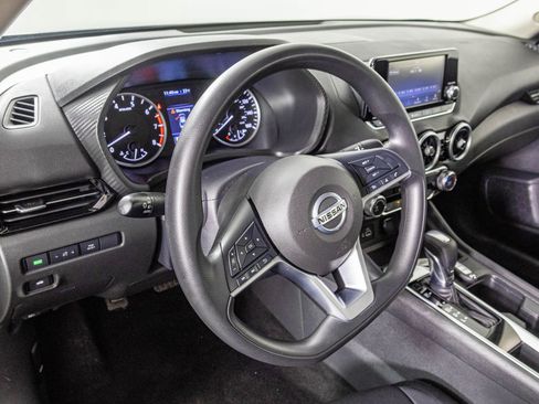 Used 2020 Nissan Sentra S image 54