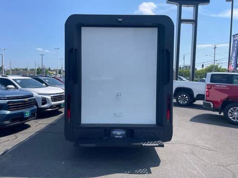 New 2025 Chevrolet Brightdrop 600 AWD/4WD image 17