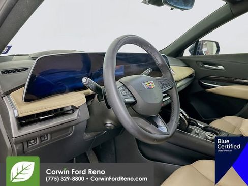 Used 2024 Cadillac XT4 Premium Luxury w/ Technology Package image 12