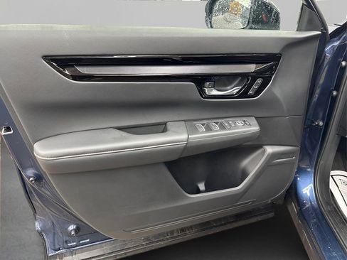 Used 2025 Honda CR-V Sport Touring image 26