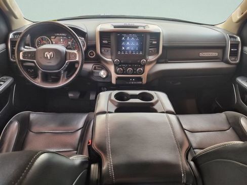 Used 2019 RAM 1500 Laramie RWD image 9