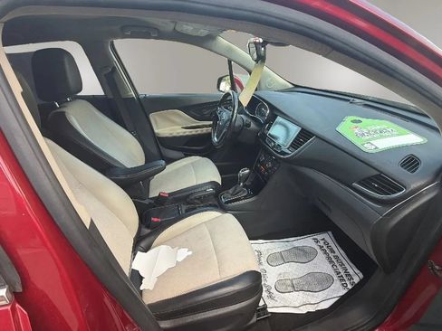 Used 2020 Buick Encore Preferred w/ Safety Package FWD image 9