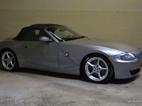 Used 2006 BMW Z4 3.0si image 27