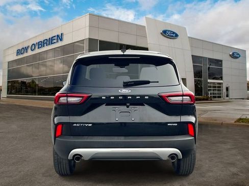 Certified 2023 Ford Escape Active AWD/4WD image 4